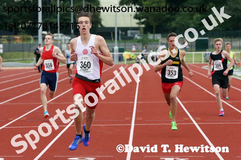 Mens under-17s 400 metres, Northern Under-13s, U-15s and 17s Championships. Photo: David T. Hewitson/Sports for All Pics